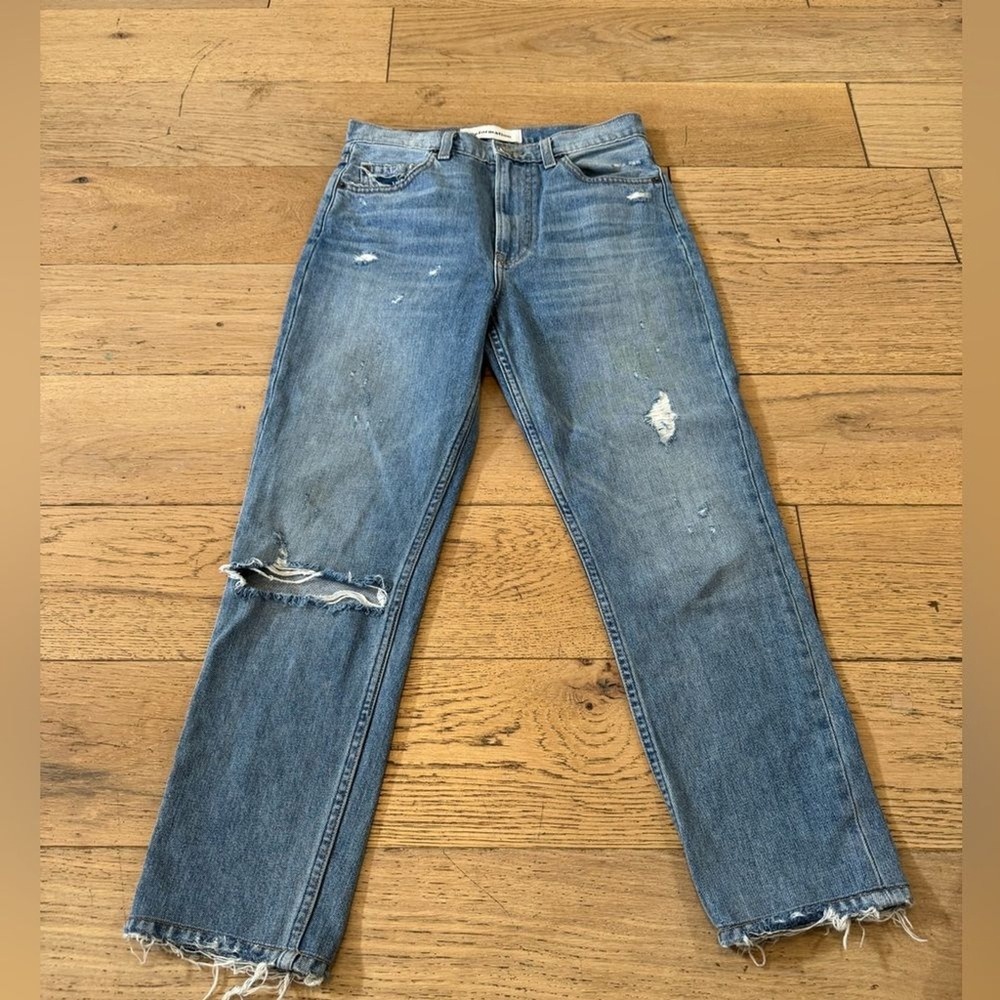 Reformation Julia High Cigarette Jean Arches Wash Raw Hem Size 26 (798)